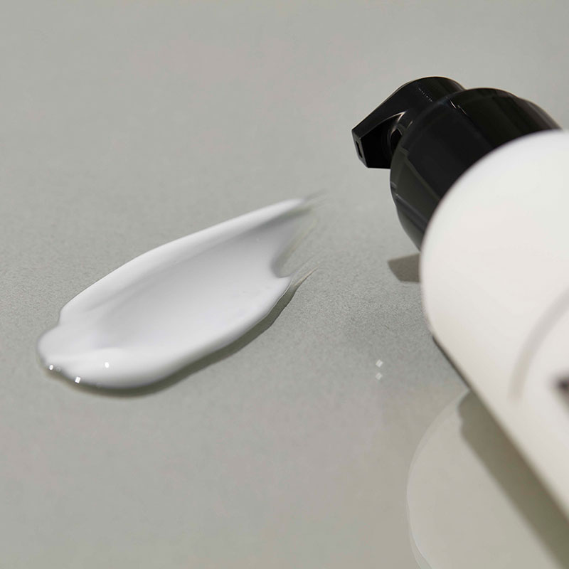 N. スタイリングセラム 94g