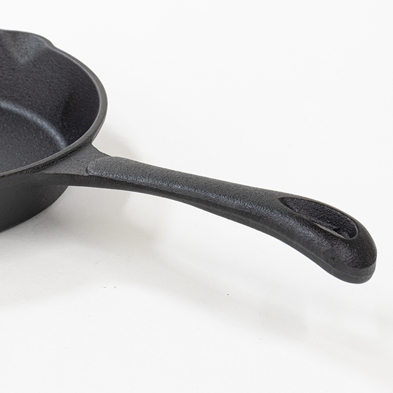 スプラウト 鉄鋳物製スキレット 16cm