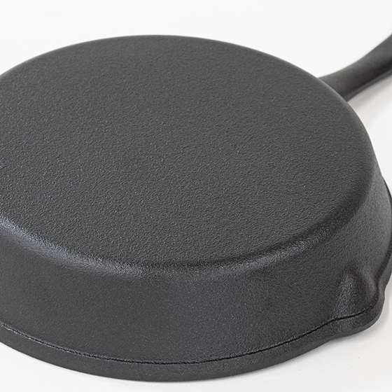 スプラウト 鉄鋳物製スキレット 20cm