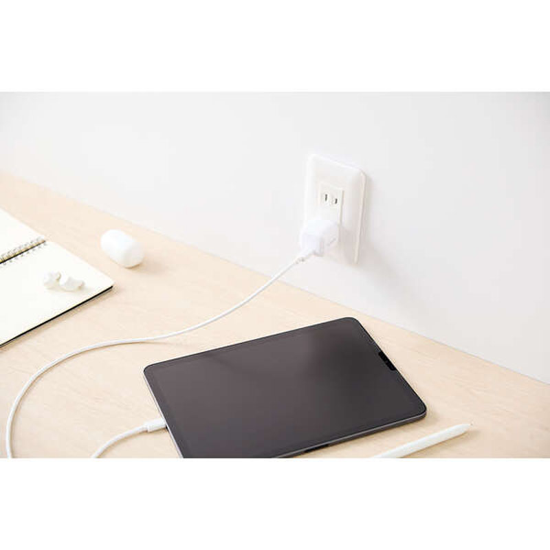 【お取り寄せ商品】USB Power Delivery 20W AC充電器(C×1) ホワイト