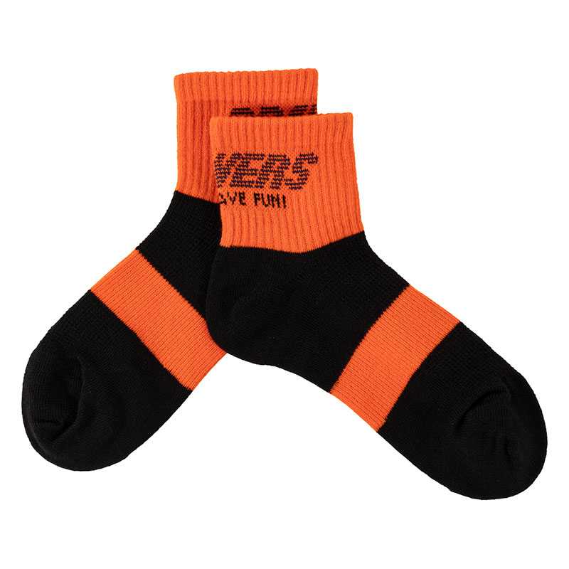 男児 BRAVERS 走るをサポート バックロゴ ハイカットソックス 19-24cm 3足組