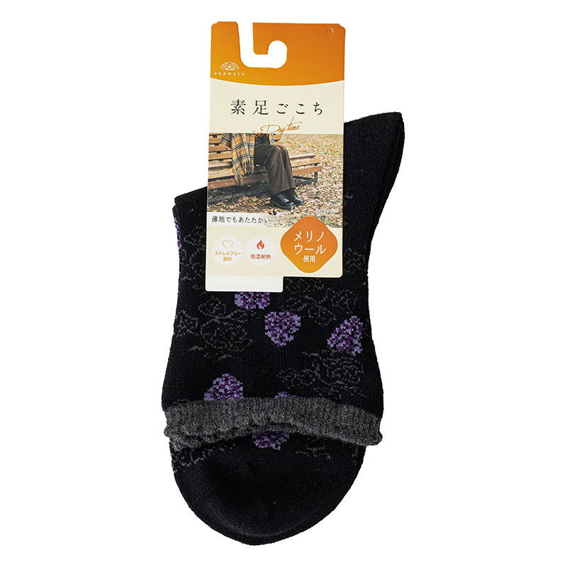 素足ごこち レディースソックス クルー丈 ぶどう柄 ブラック 23-25cm