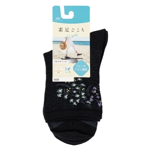 レディース 素足ごこち クルー丈ソックス 多種花柄メッシュ ブラック 23-25cm