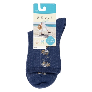 レディース 素足ごこち クルー丈ソックス サイド花柄メッシュ ネイビー 23-25cm