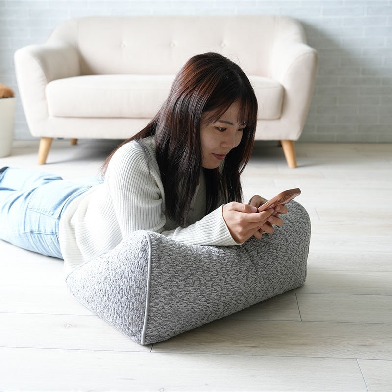 よりりかかりクッション ラクーサ 55×35×25cm グレー