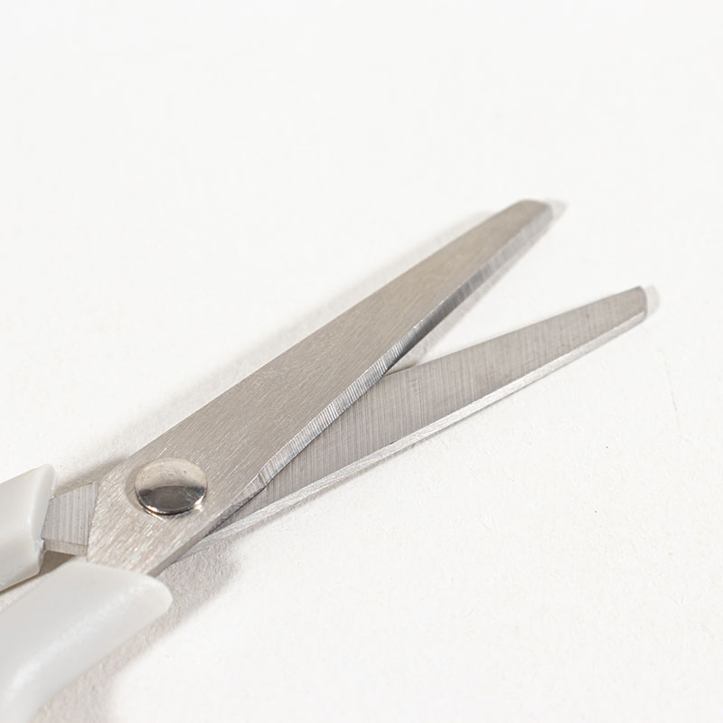 チョキーナ ミニハサミ キャップ付 ピーナッツ スヌーピー