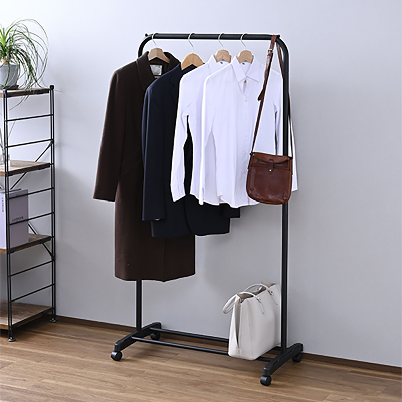 シンプルハンガー オールブラック 幅75cm×奥行43cm×高さ151.5cm