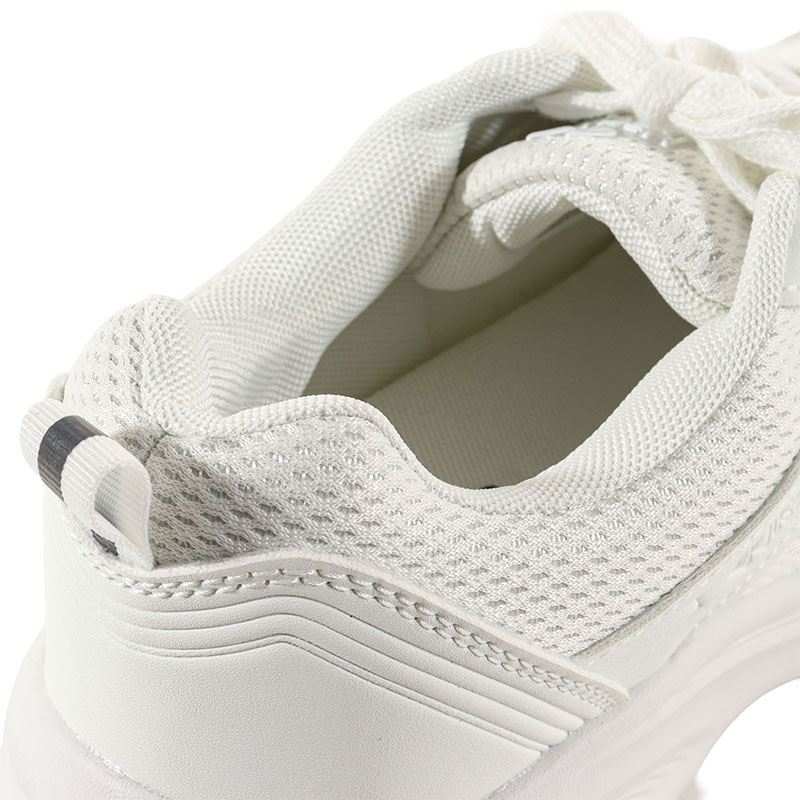 撥水スポーツシューズ ホワイト