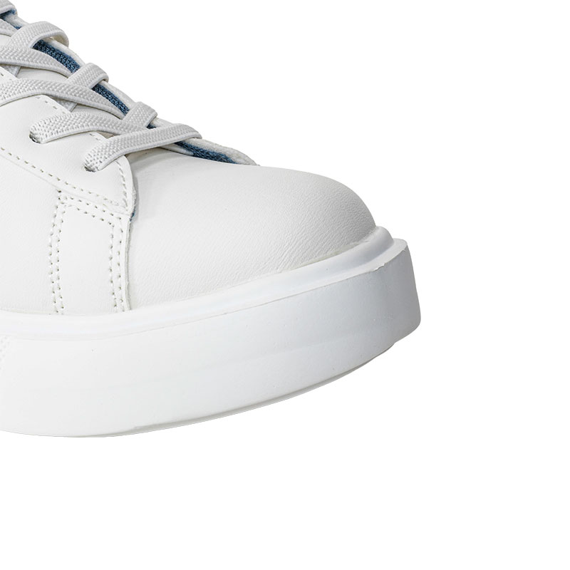 レディース ハンズフリーコート スニーカー ホワイト