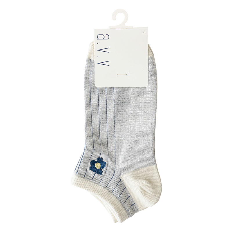 a.v.v レディース スニーカーソックス 花刺繍 オフホワイト 23-25cm