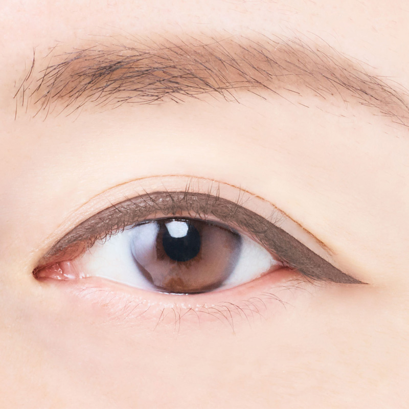 ラブ・ライナー リキッド R5 モカグレージュ