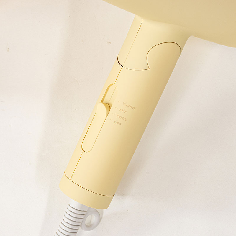 ●スピーディーイオンドライヤー クリームイエロー SAL24013-MY