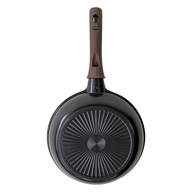 驚くほど軽い フライパン 20cm ガス火専用