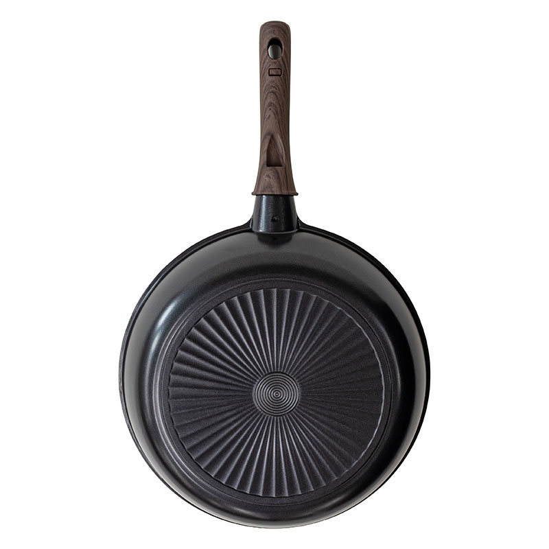 驚くほど軽い フライパン 26cm ガス火専用