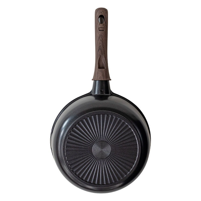 驚くほど軽い 超深型 フライパン 20cm ガス火専用