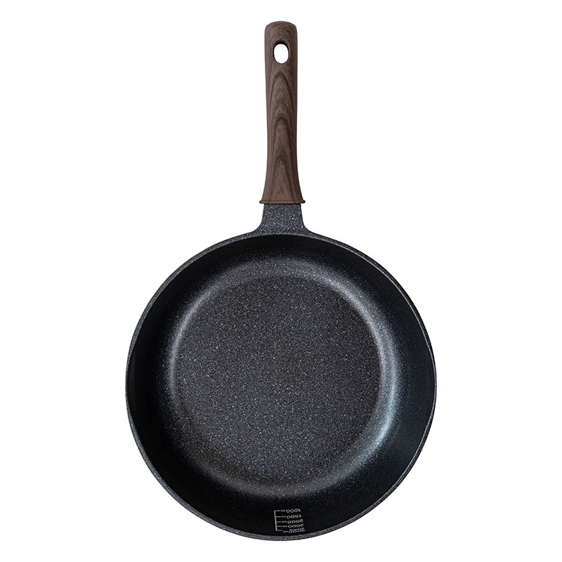 驚くほど軽い 超深型 フライパン 26cm ガス火専用