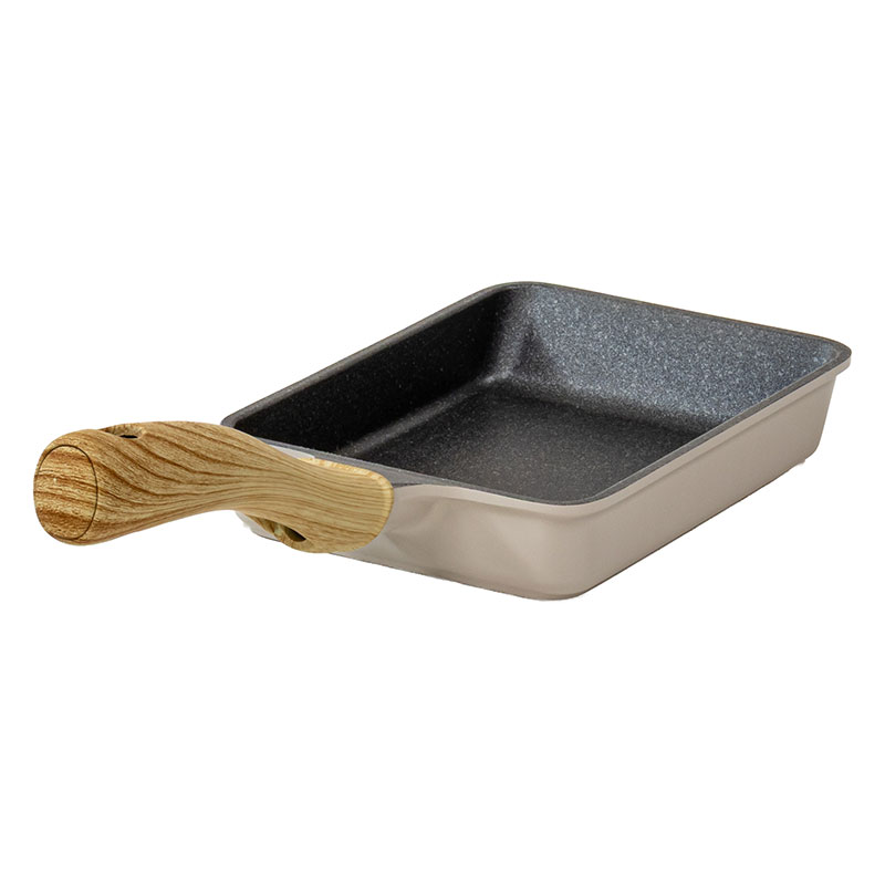 驚くほど軽い 玉子焼き 13×18cm ガス火・IH対応