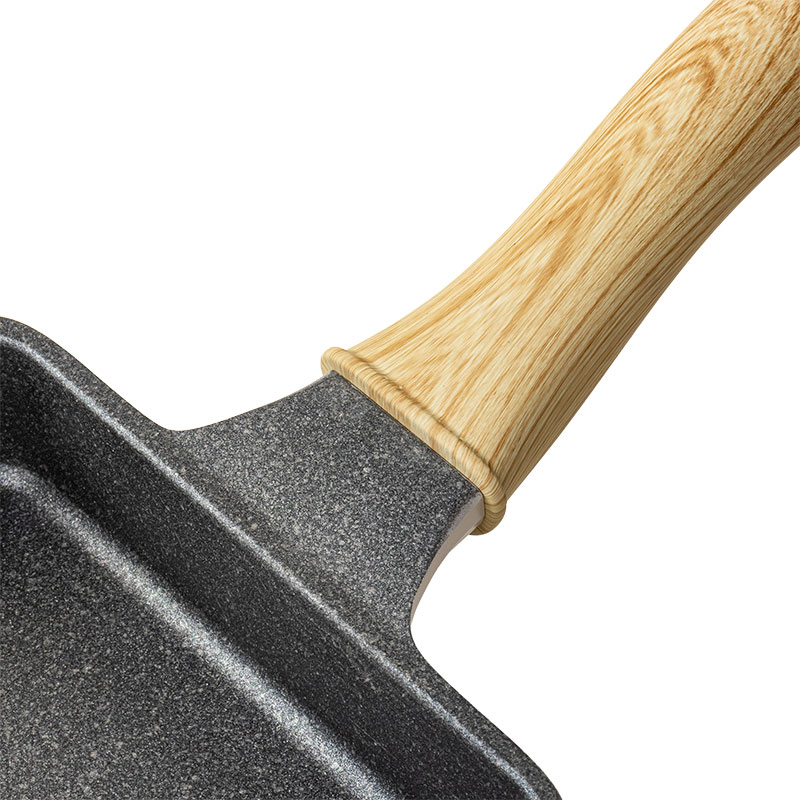 驚くほど軽い 玉子焼き 13×18cm ガス火・IH対応