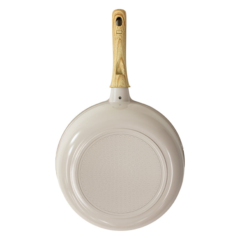 驚くほど軽い 超深型 フライパン 24cm ガス火・IH対応