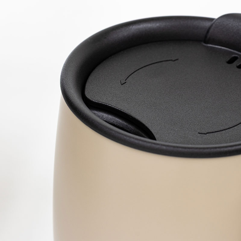 飲み物本来の風味が楽しめる セラミックコートマグカップ 280ml 保温・保冷 モカ