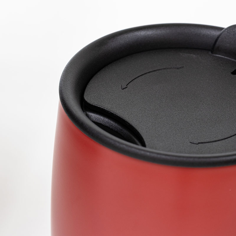 飲み物本来の風味が楽しめる セラミックコートマグカップ 280ml 保温・保冷 レッド