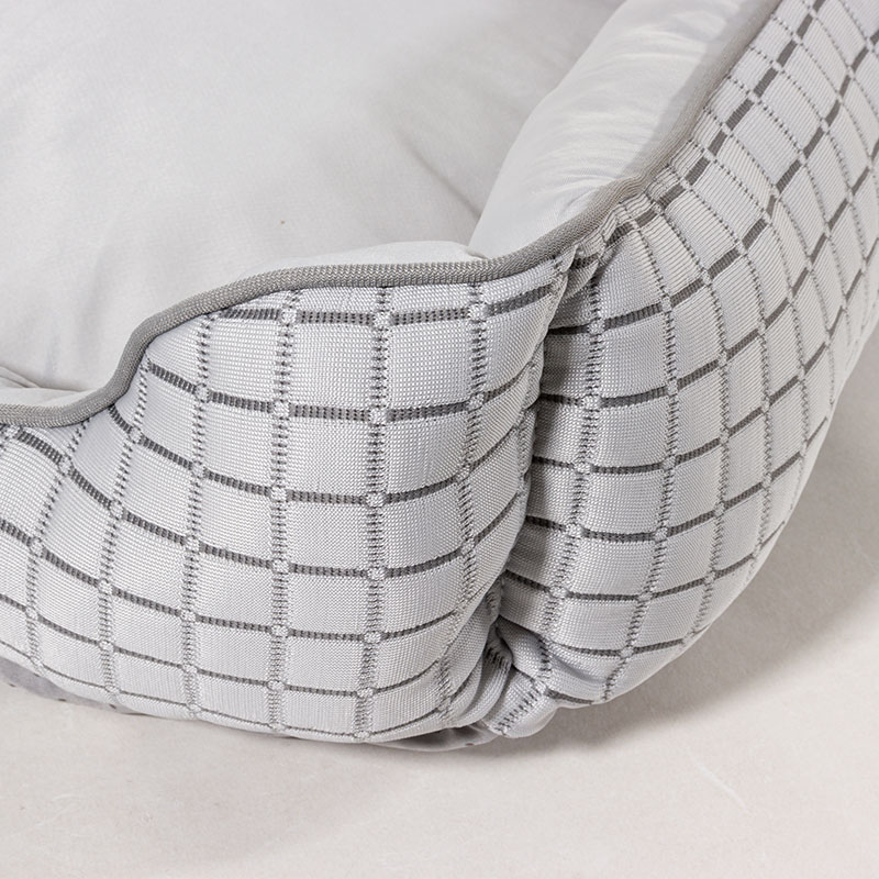 強冷感ペットベッド Mサイズ 55×45×14cm グレー