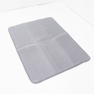 ひんやり ボリュームラグ 極厚(20mm) 1.4-1.5帖(130×180cm) グレー