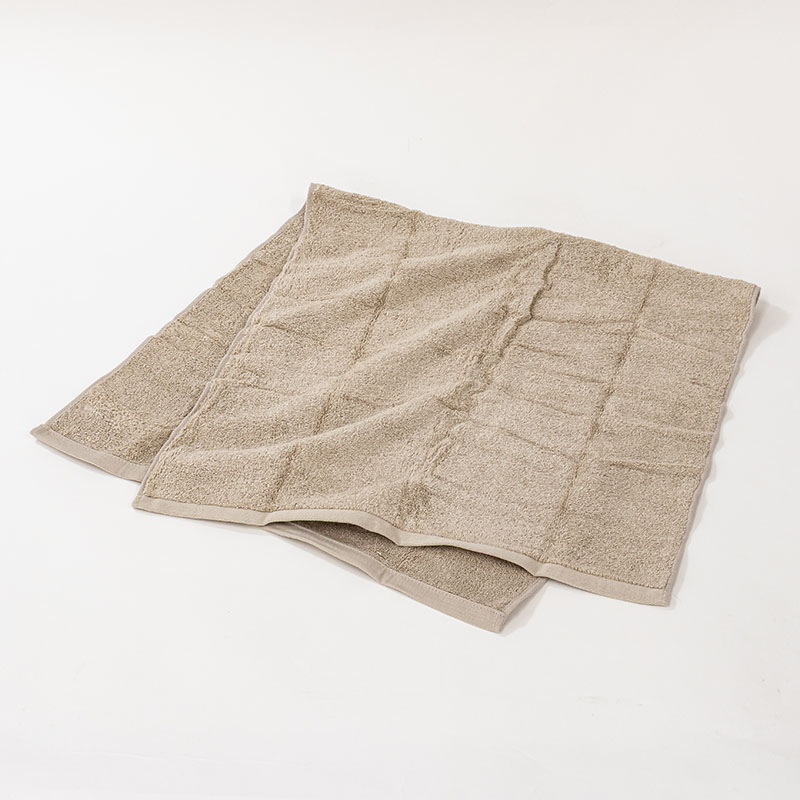 ふんわりコンパクトバスタオル 50×100cm ベージュ