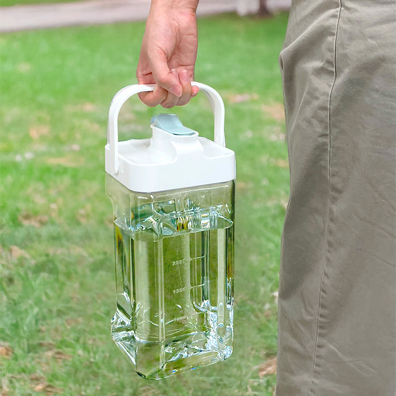 冷蔵庫で横置きのまま注げる ウォーターサーバー 3.5L ホワイト