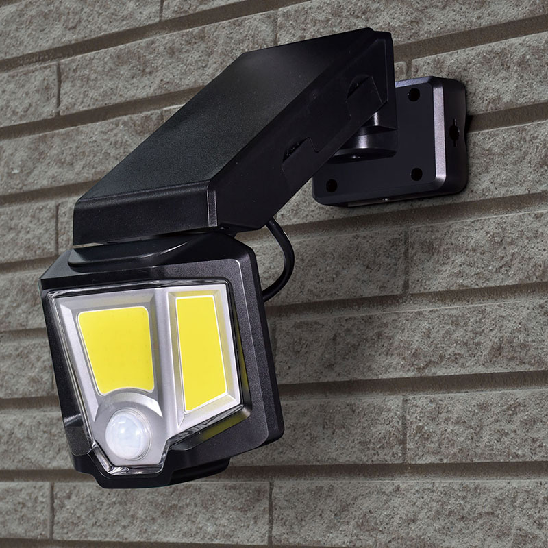 【お取り寄せ商品】乾電池式 センサーライト ESL-151DC