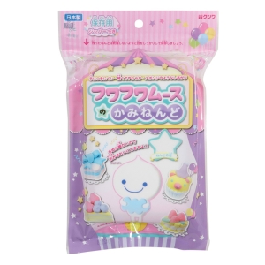 ムースのかみねんど 白