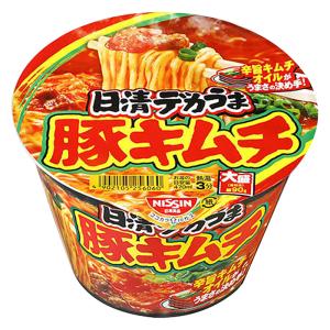 日清デカうま 豚キムチ 101g