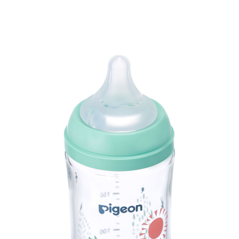 母乳実感 耐熱ガラス Bear 240ml