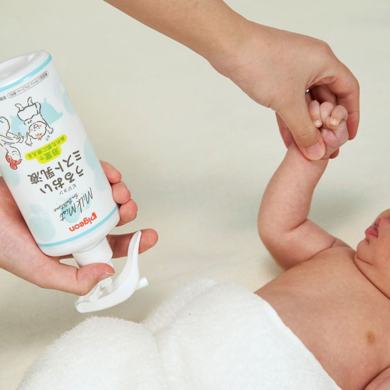 うるおいミスト乳液 300ml