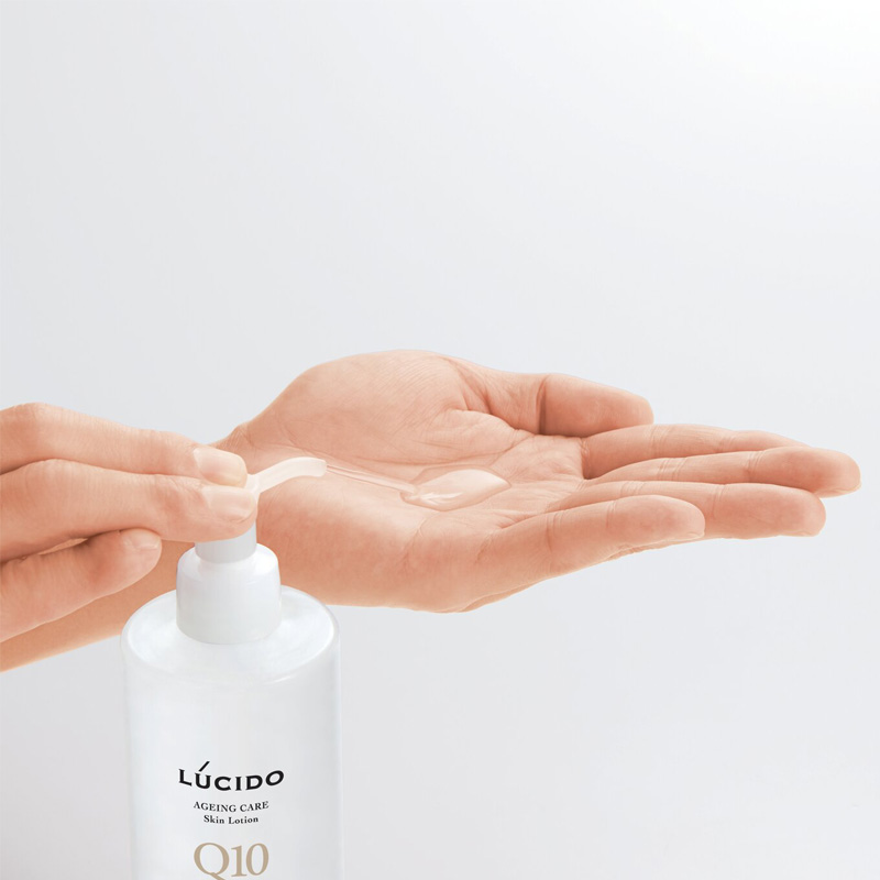 ルシード Q10化粧水 300ml