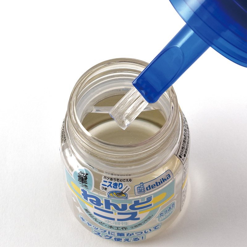 筆付きねんどニス