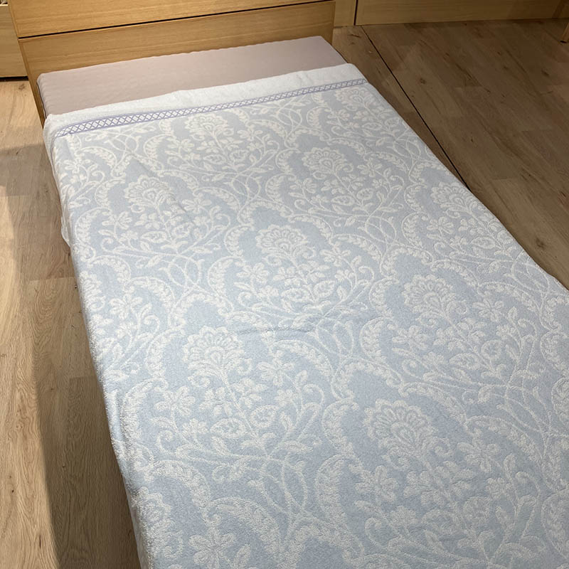 ジャガード さらりパイルなめらかタオルケット 約140×190cm ブルー