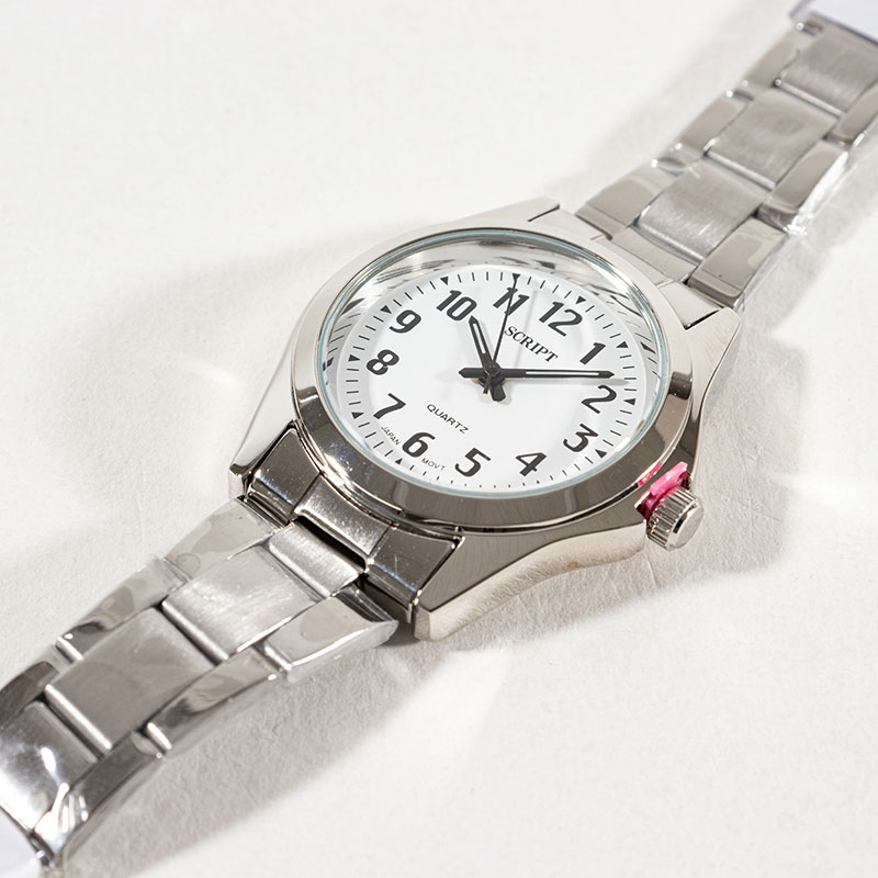 見やすい時計 NSSL01-SW