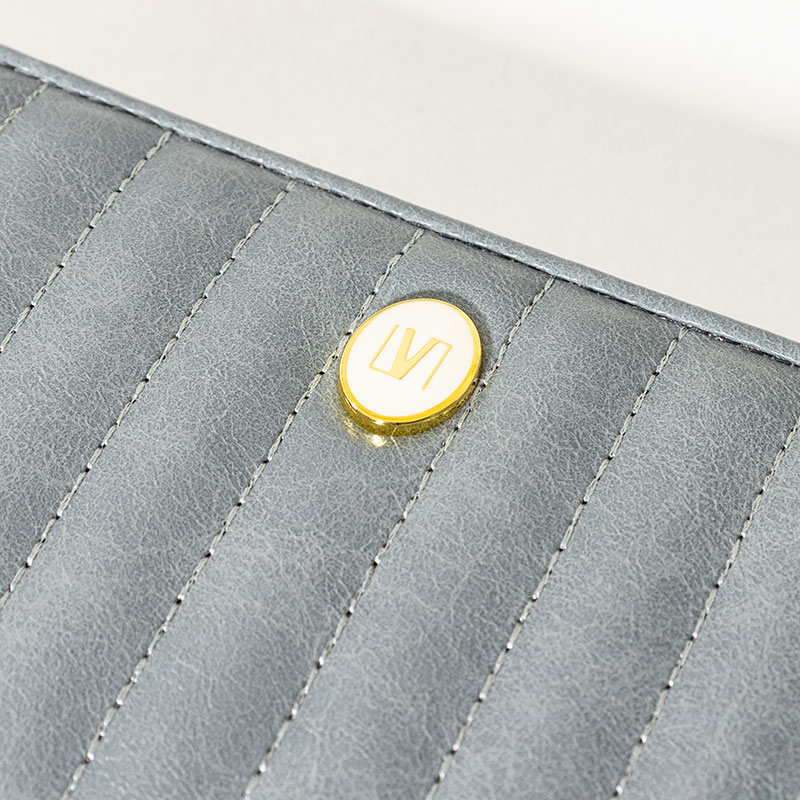 キルト長財布 グレー