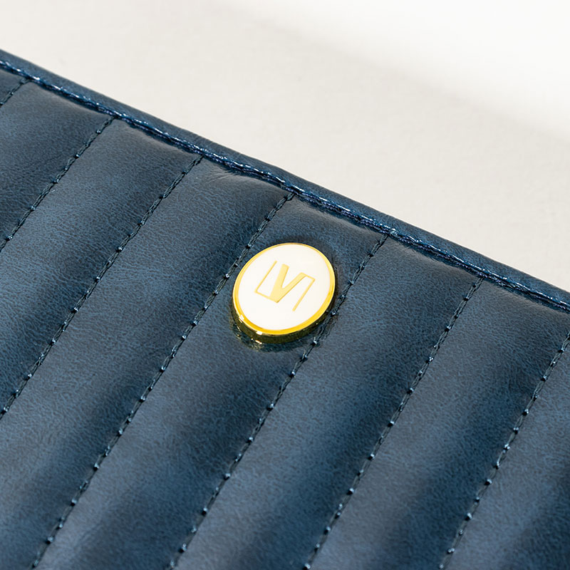 キルト長財布 ネイビー