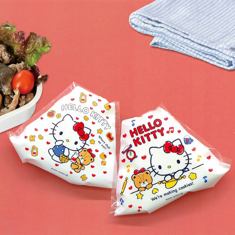 おにぎりデコパック 三角型 ハローキティ クッキー 4枚入(2柄×各2枚)留めシール付