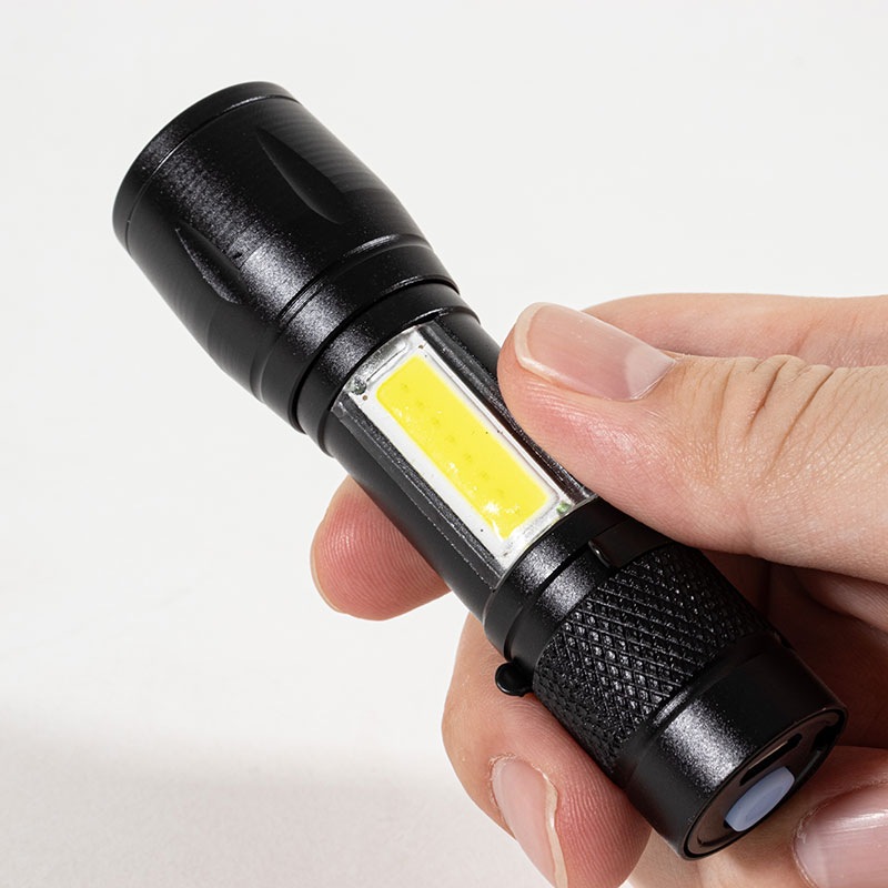 クロスグランド ミニフォーカスバッテリーライト