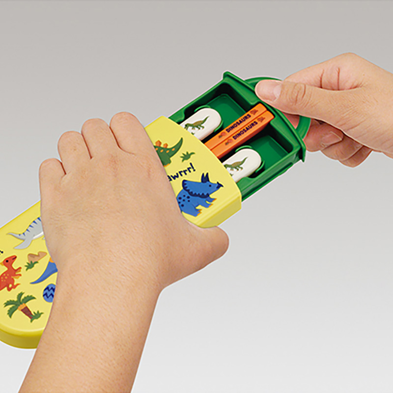 食洗機対応 スライド式トリオセット 箸16.5cm・スプーン・フォーク ディノサウルス