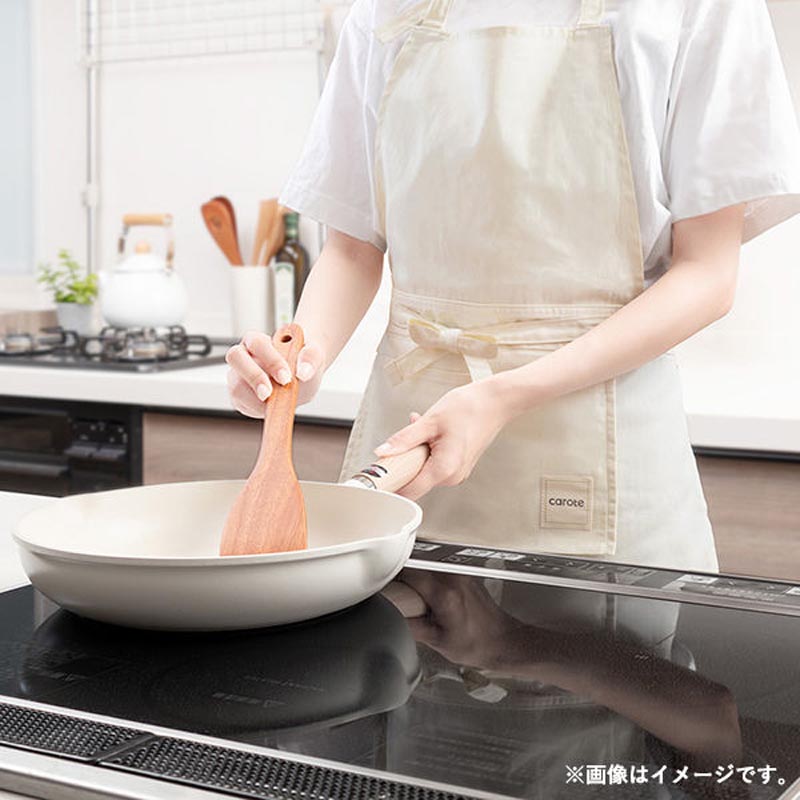 carote コンパクトに収納できる 首掛けエプロン アイボリー