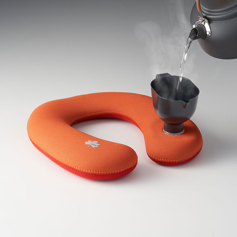 【お取り寄せ商品】どこでもソフト湯たんぽ・ショルダー オレンジ