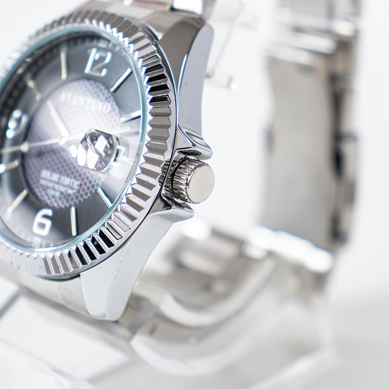 アバンティーノ ソーラーウォッチ AV-AM403-BKS