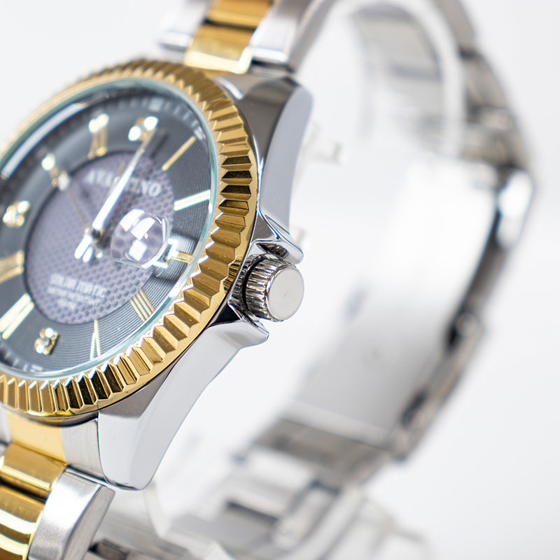 アバンティーノ ソーラーウォッチ AV-AM404-BKT