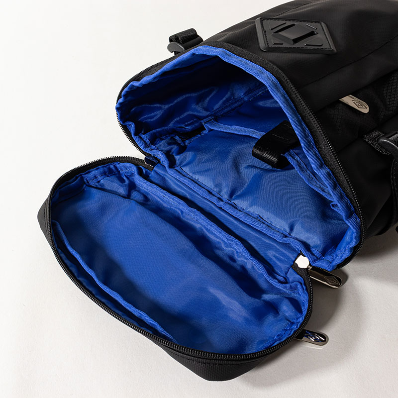 ボディバッグ グレー