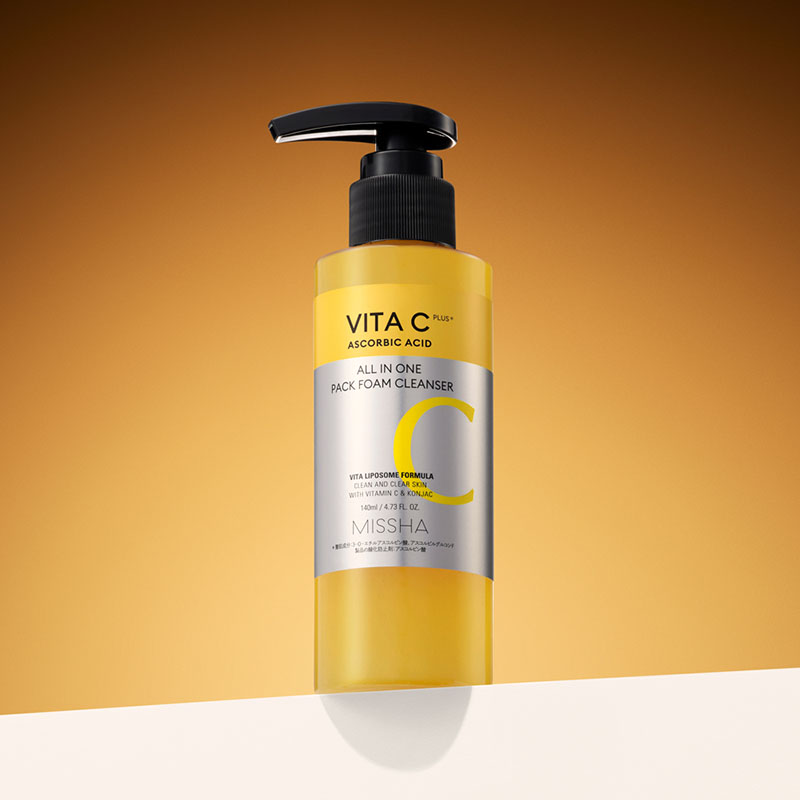 ビタシープラス 泡マスク洗顔 140ml